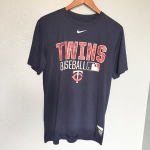 Nike Twins baseball shirt size M